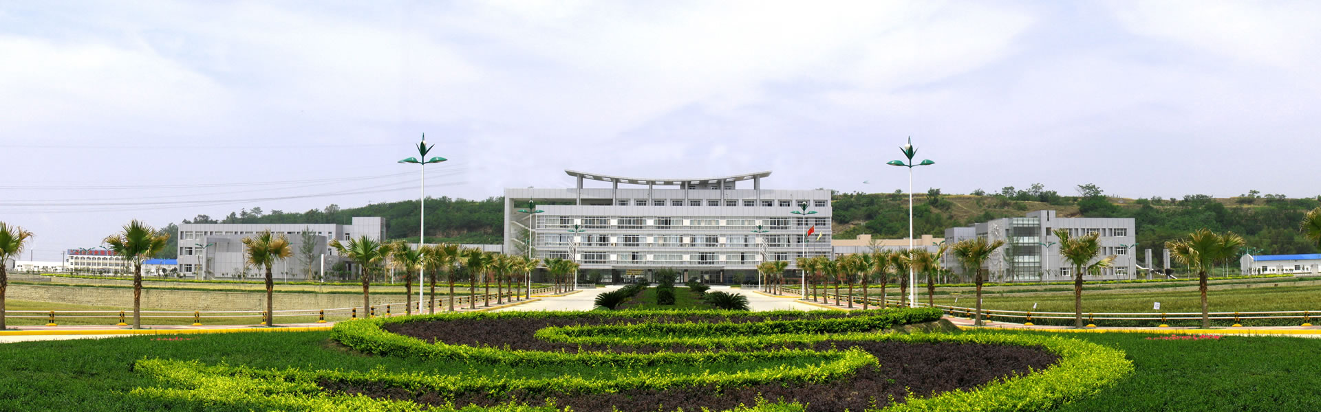 关于国豪